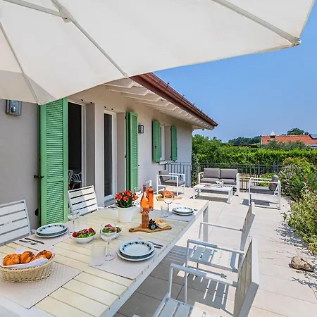 Villa Del Borgo Manerba del Garda